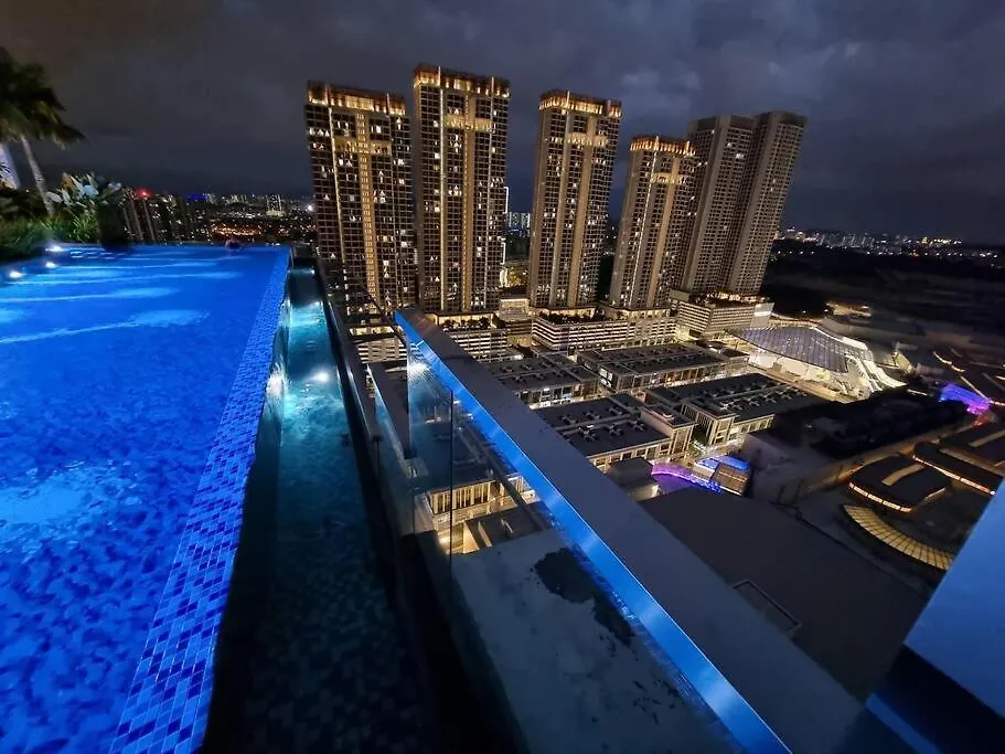 2Br Revo 1 Min To Pavilion2 Skypool L26 Kuala Lumpur 0*,  Malajzia
